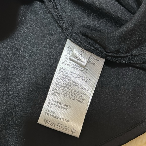 Urban Outfitters front tie crop top - Picture 6 of 11